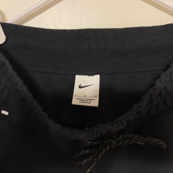 Nike Sportswear #DV6736 Womens Tech Fleece High Rise Jogger Sweat Pants S Black - Picture 4 of 11